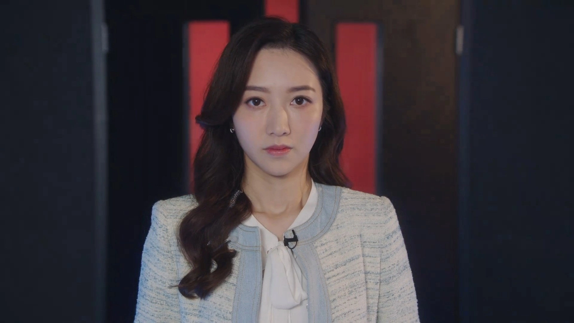 The QUEEN of News