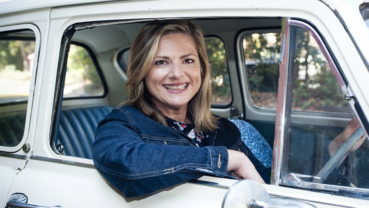 Julia Zemiro's Home Delivery