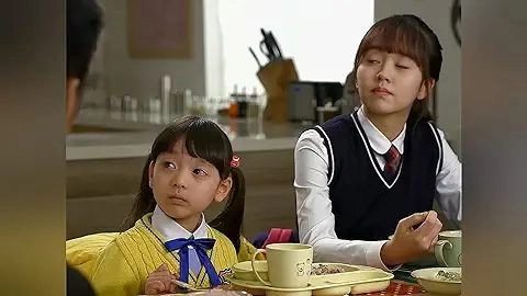 The Suspicious Housekeeper