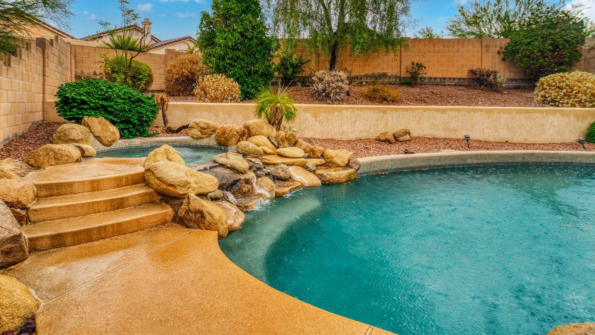 Travaux XXL : piscines et lagons