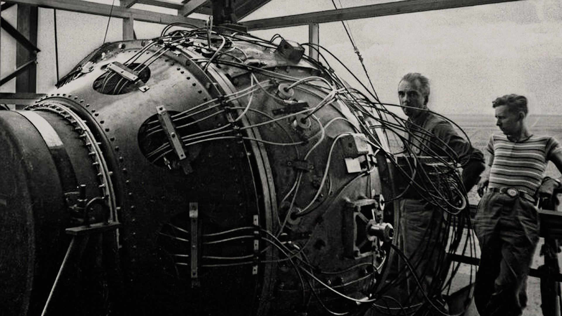 Turning Point: The Bomb and the Cold War