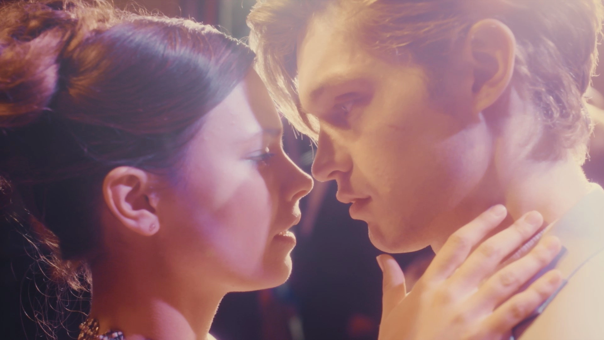 Maxton Hall – The World Between Us