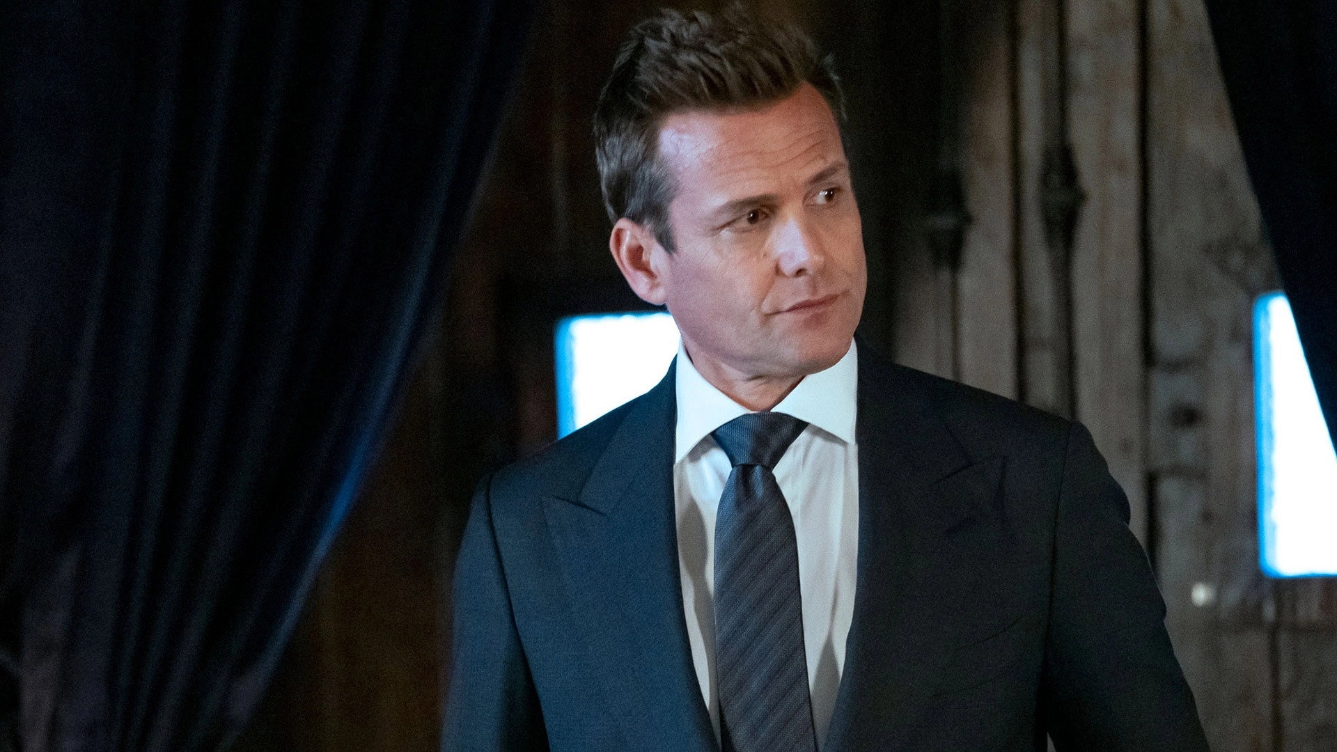 Suits LA