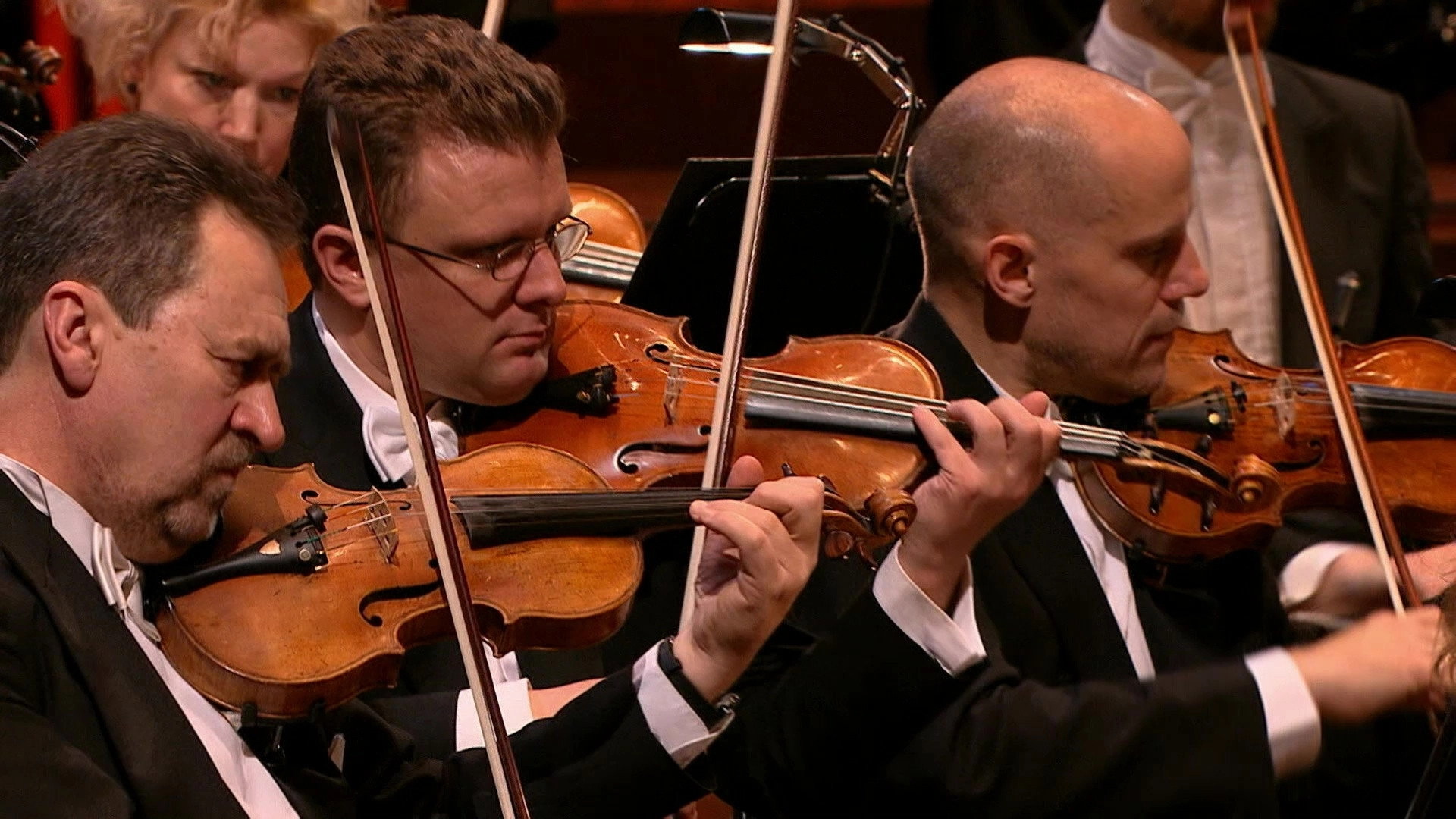 Beethoven: The Symphonies (Rafael Frühbeck de Burgos Conducts the Danish National Symphony Orchestra)