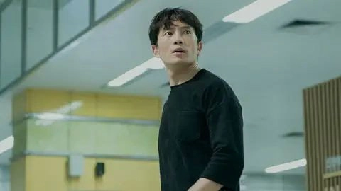 Familiar Wife