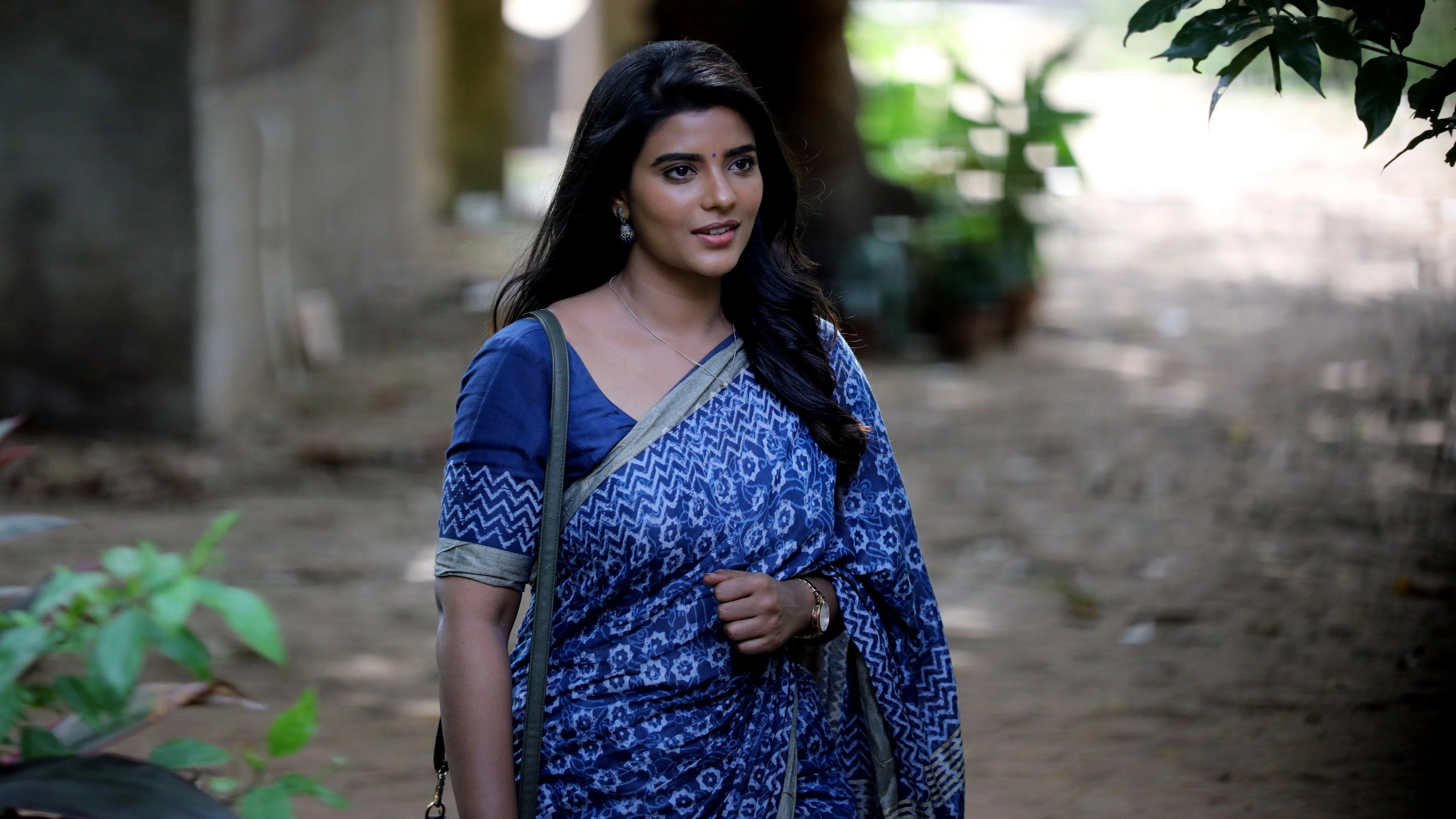 Theera Kaadhal