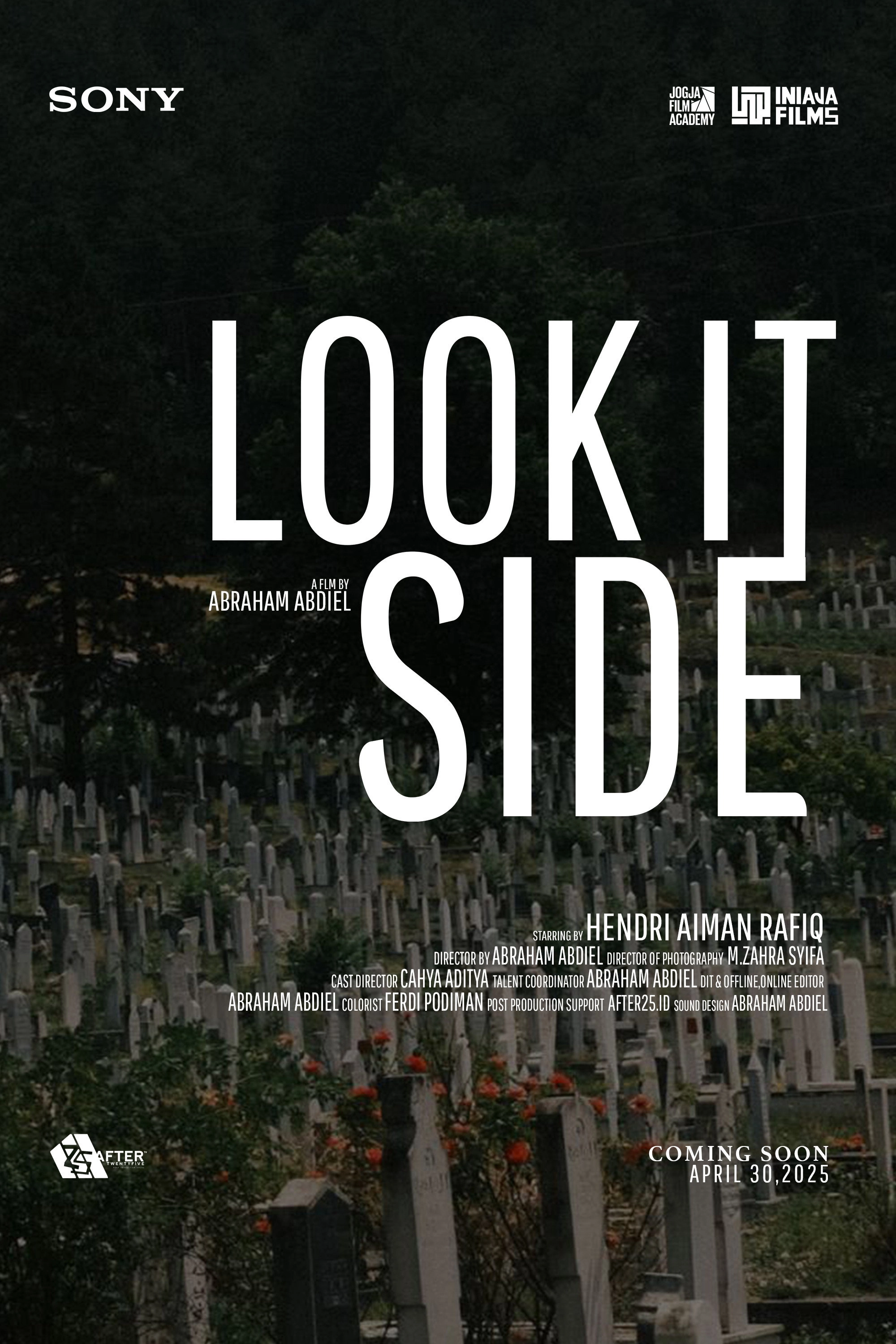LOOK IT SIDE