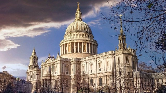 Britain's Great Cathedrals: To the Glory of God