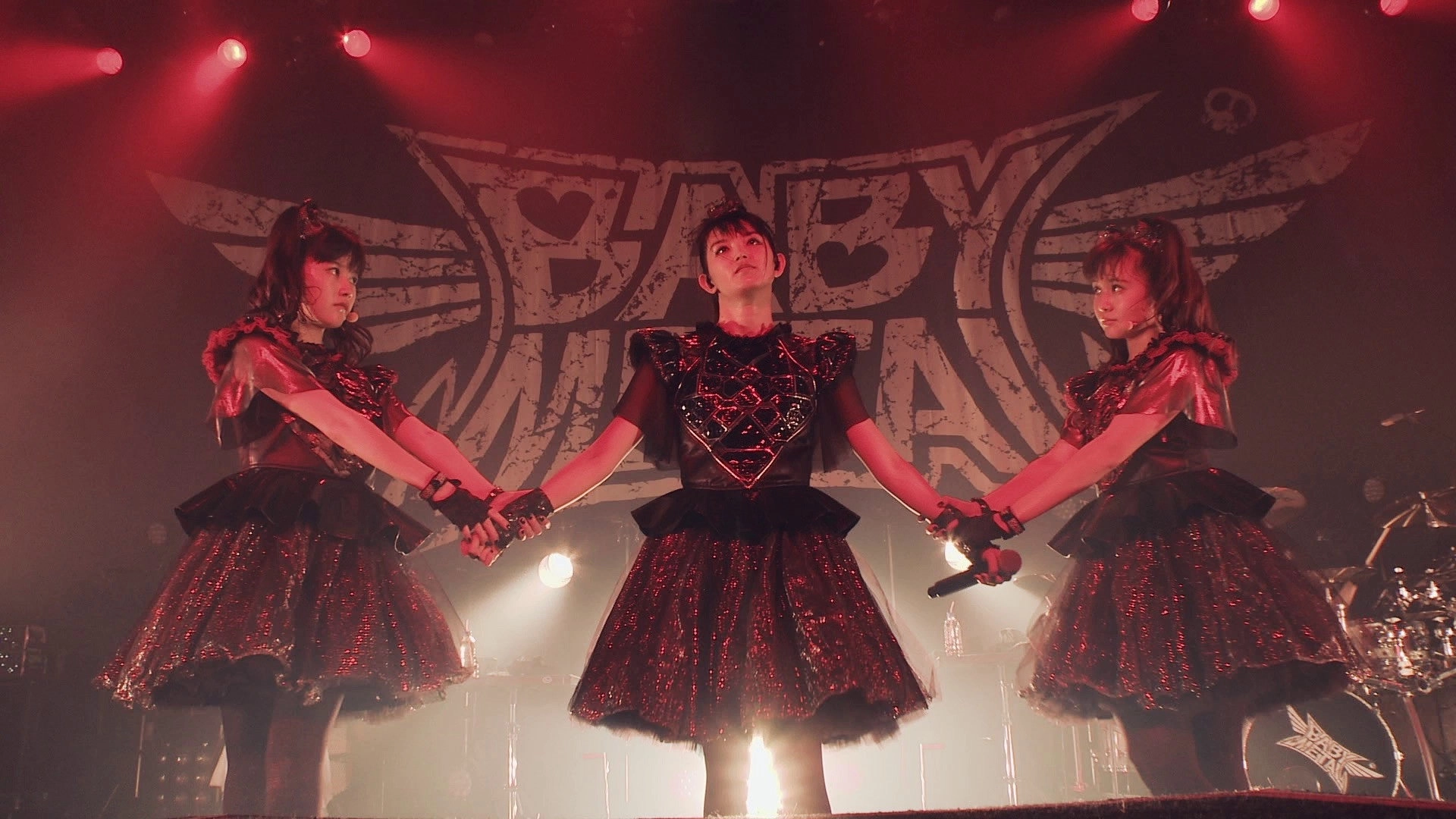 BABYMETAL THE FIVE FOX FESTIVAL IN JAPAN - GOLD FOX FESTIVAL