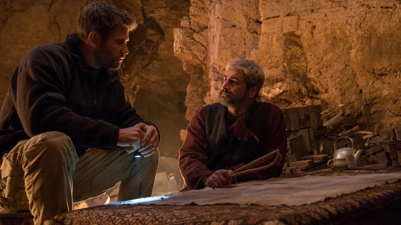 12 Strong