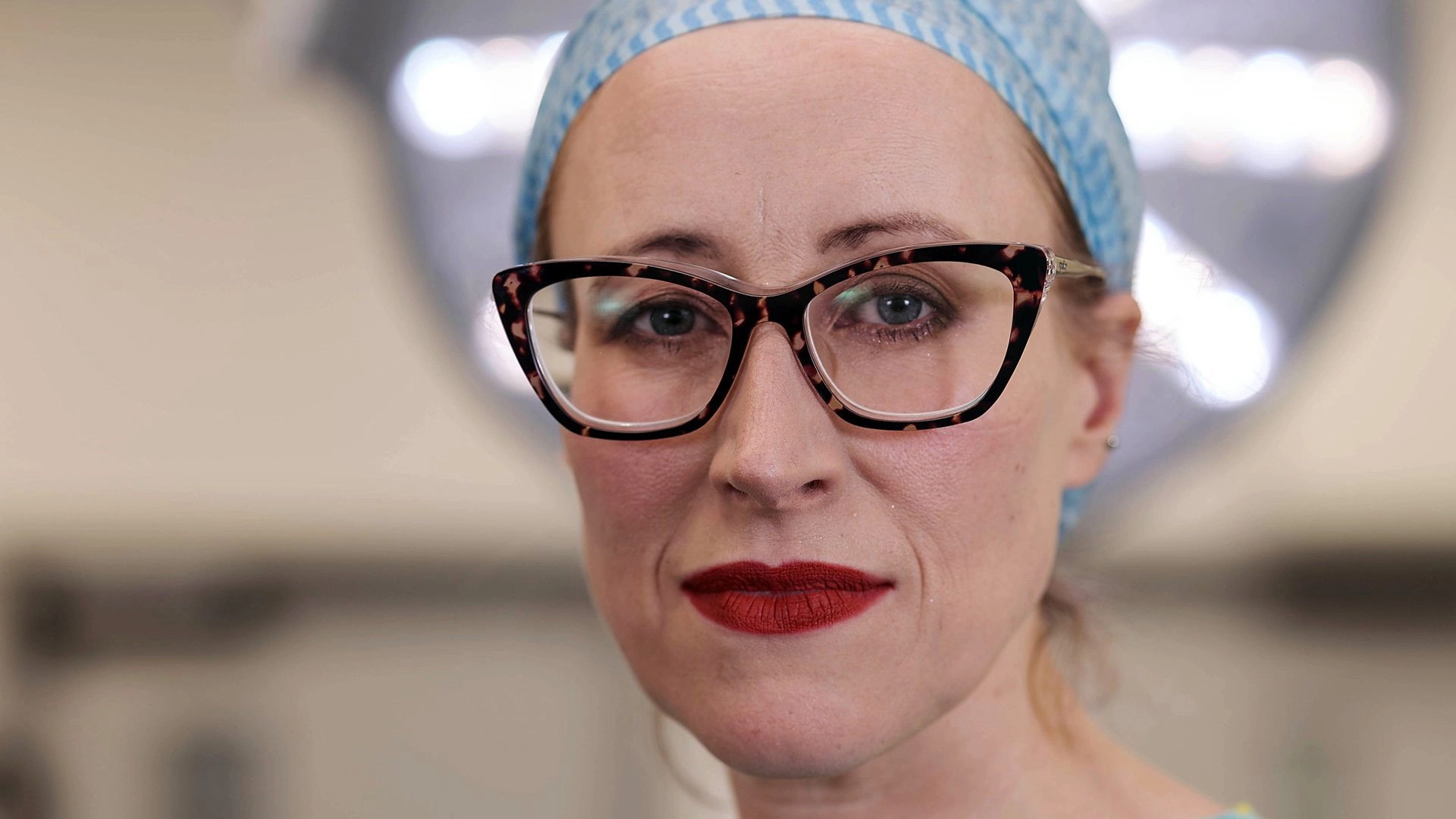 Surgeons: At the Edge of Life