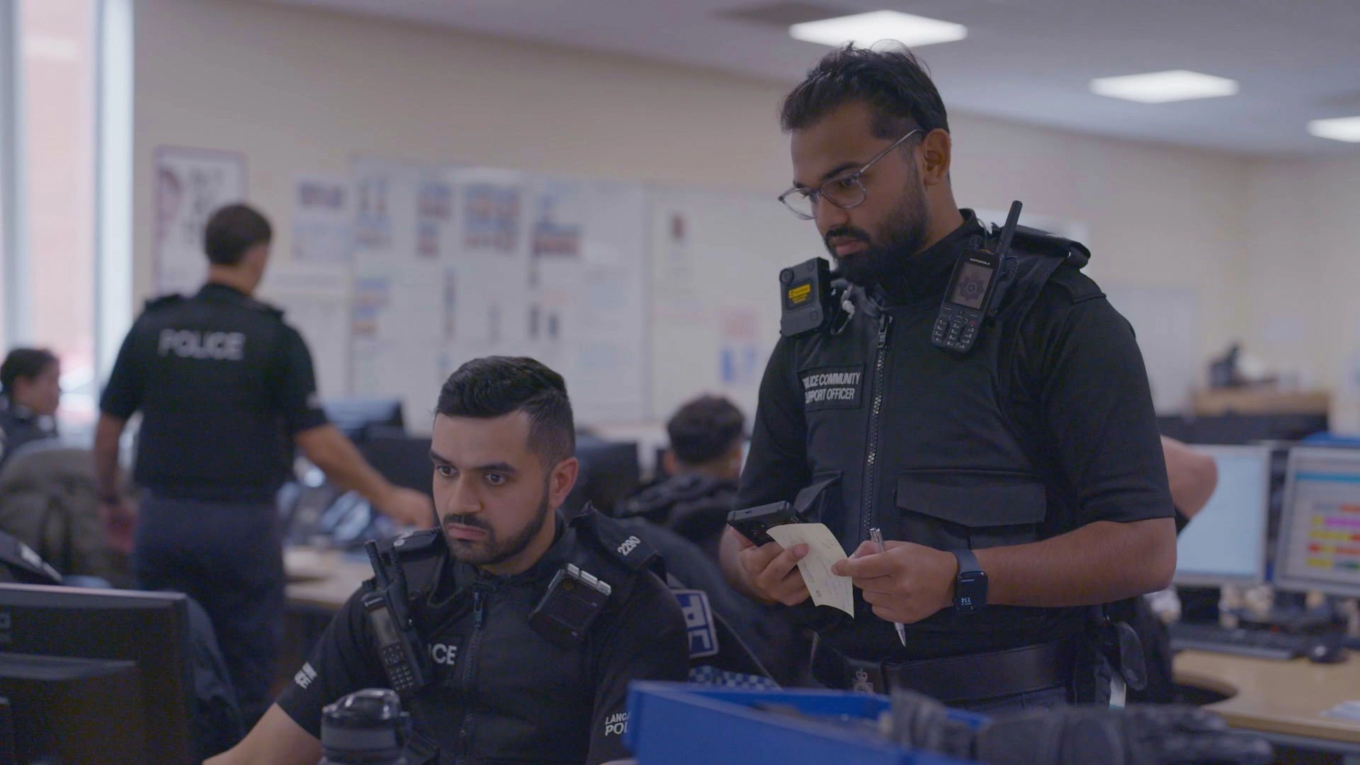 Police Interceptors: Taking Down the Shoplifting Gangs