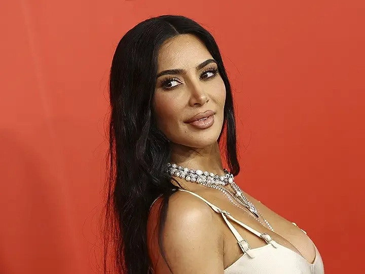 Kim vs Kanye: The Divorce