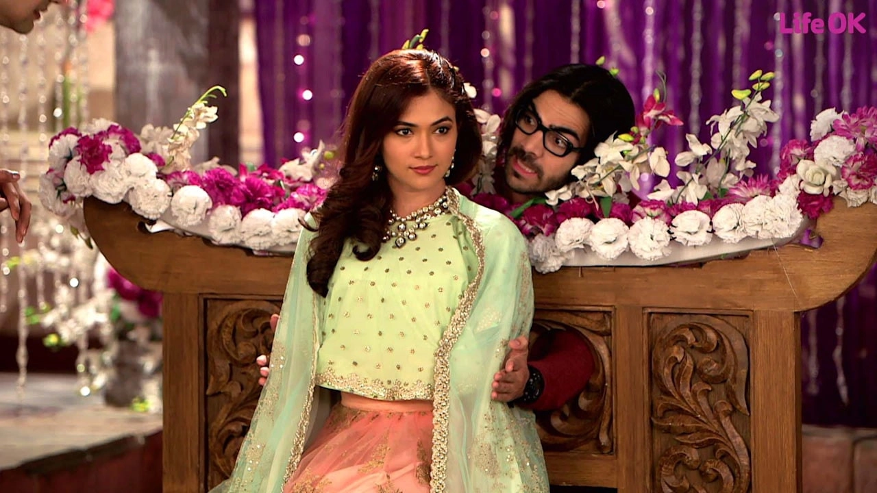 Bahu Hamari Rajni Kant