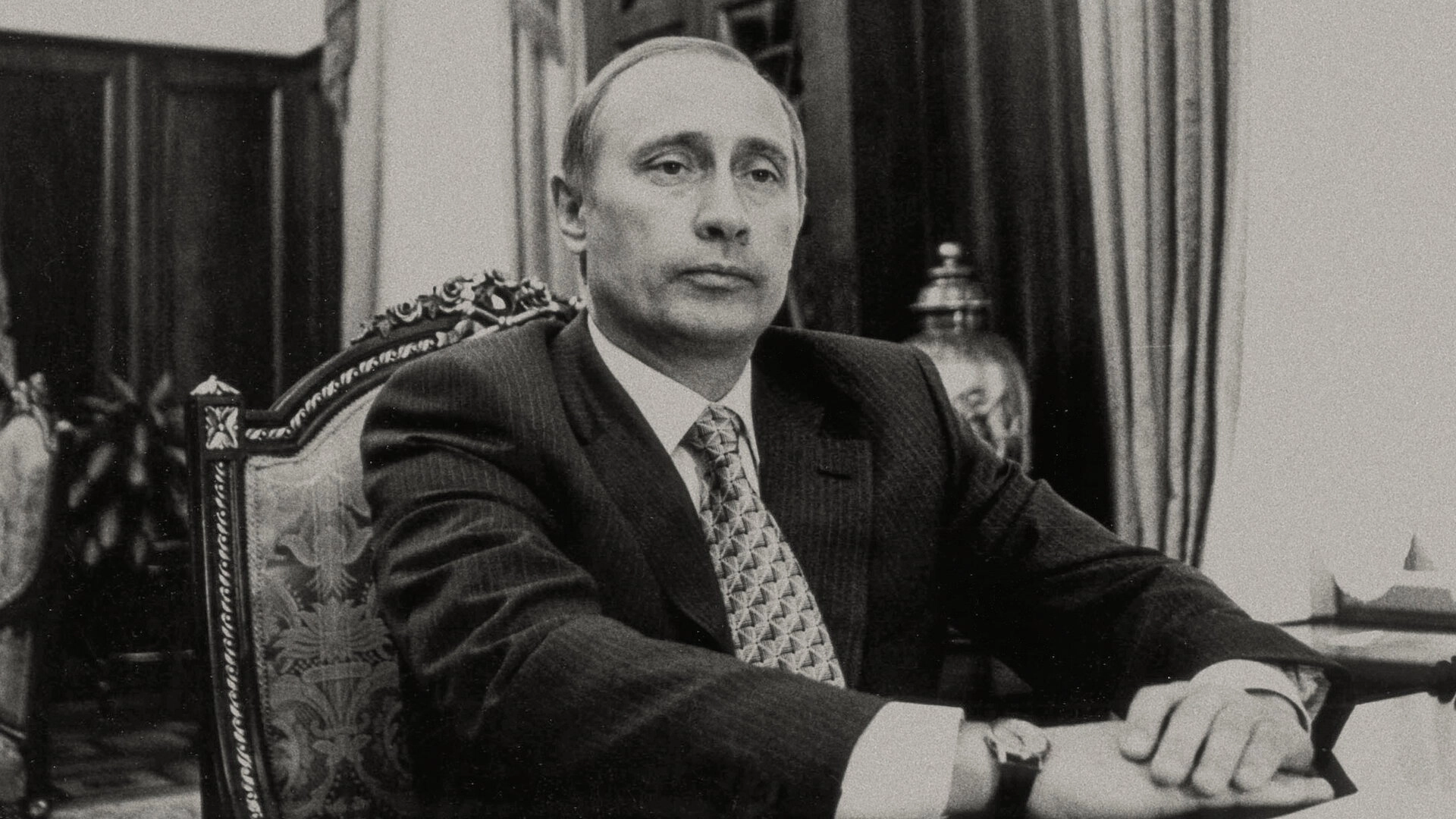 Turning Point: The Bomb and the Cold War