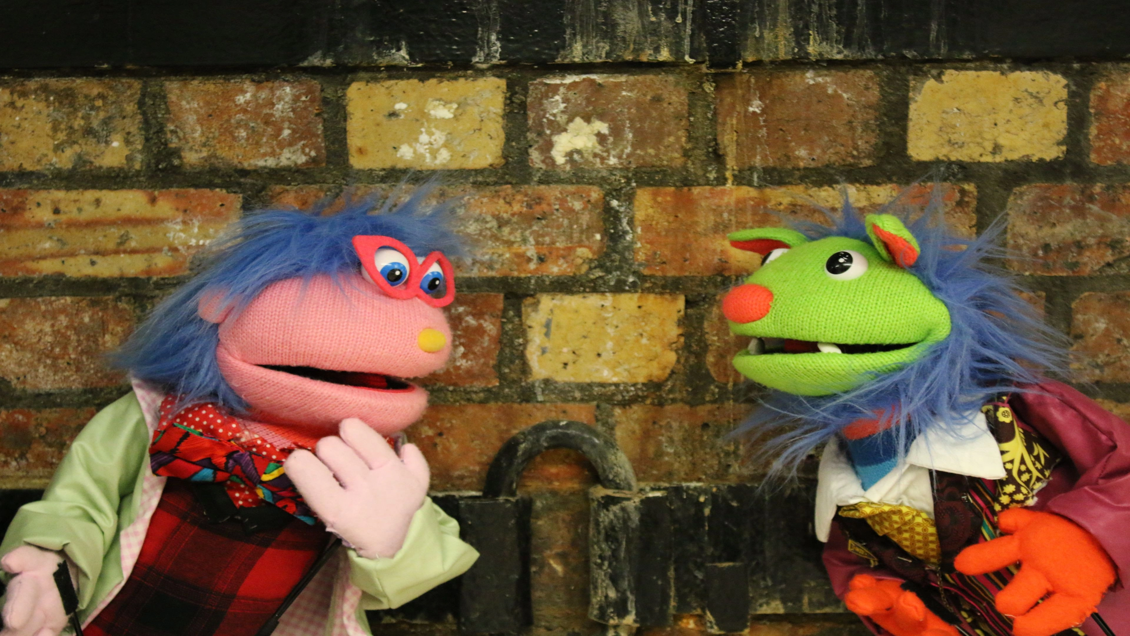 Puppet Love