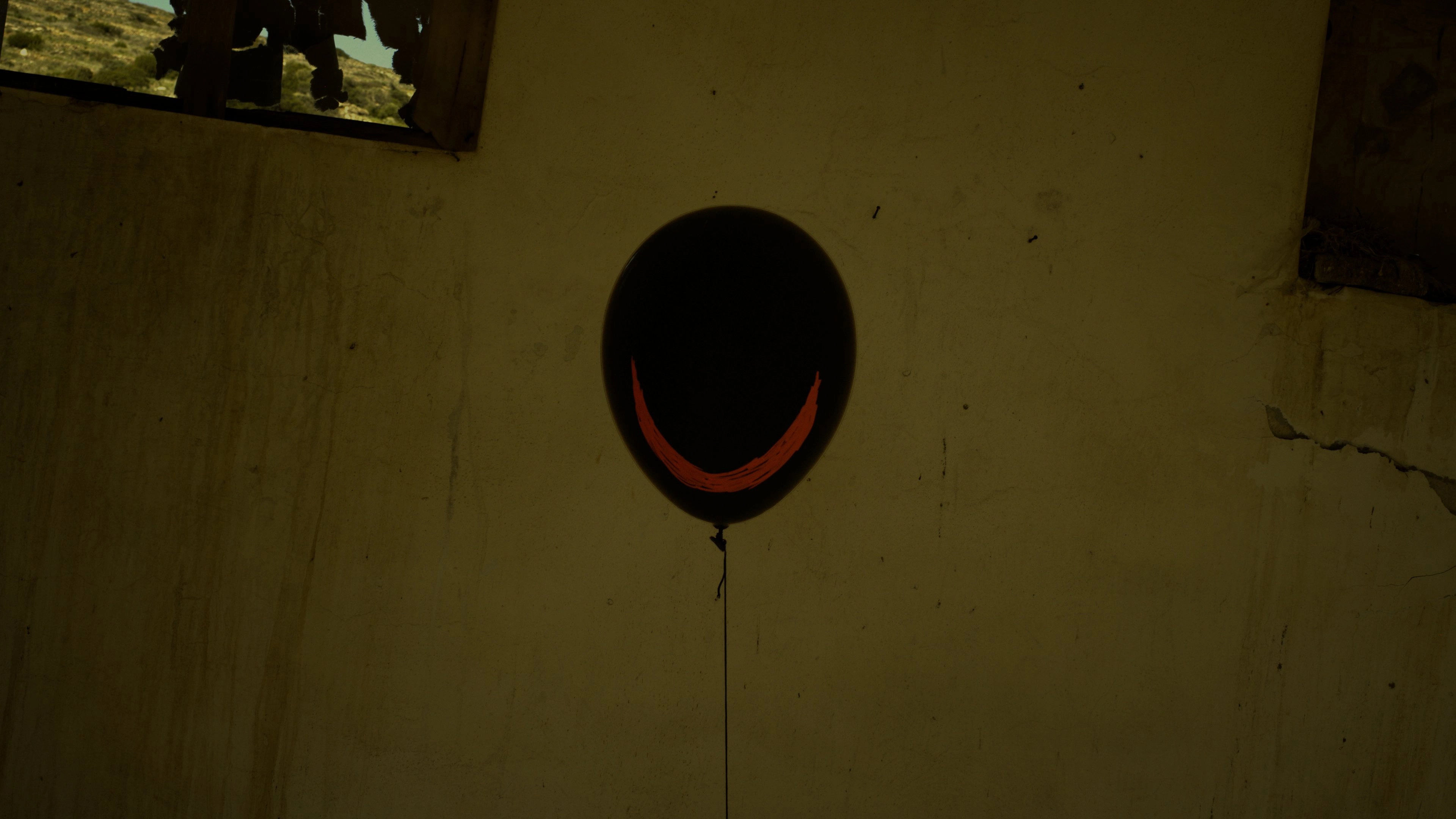 Coulrophobia