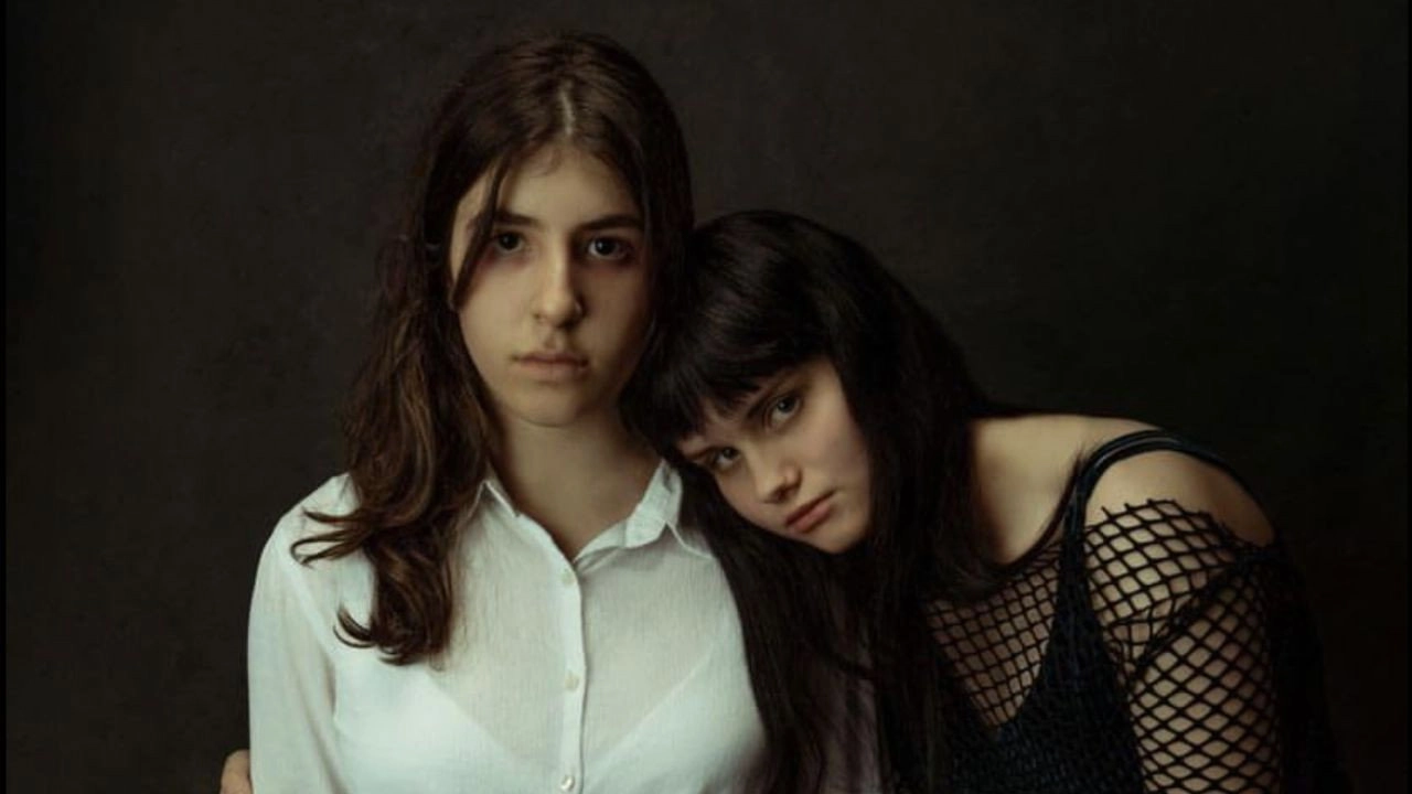 Ana & Mia