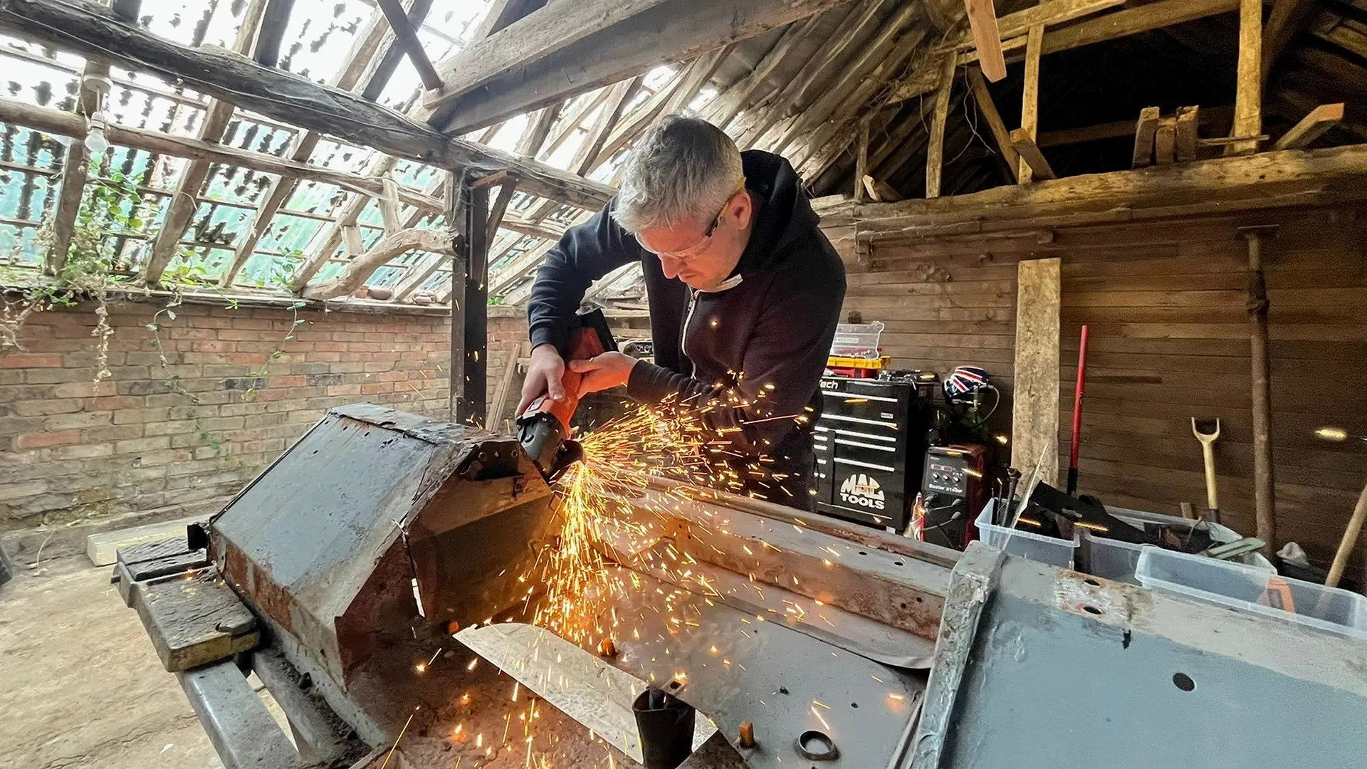 Ant Anstead: Born Mechanic