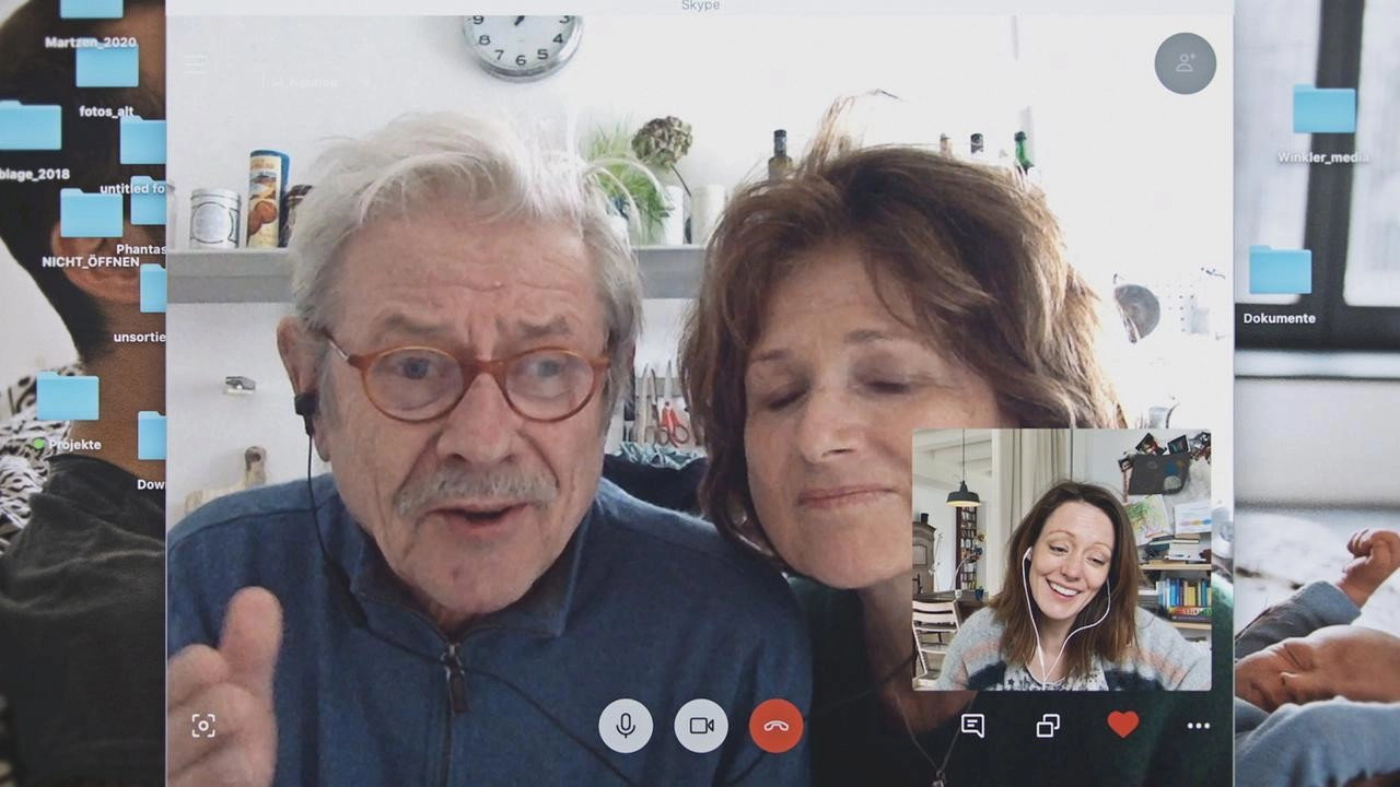 Drinnen - Im Internet sind alle gleich