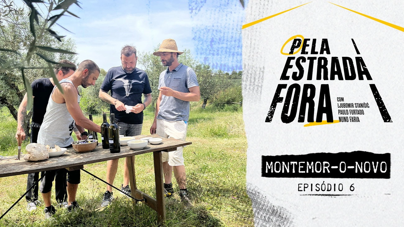 Pela Estrada Fora