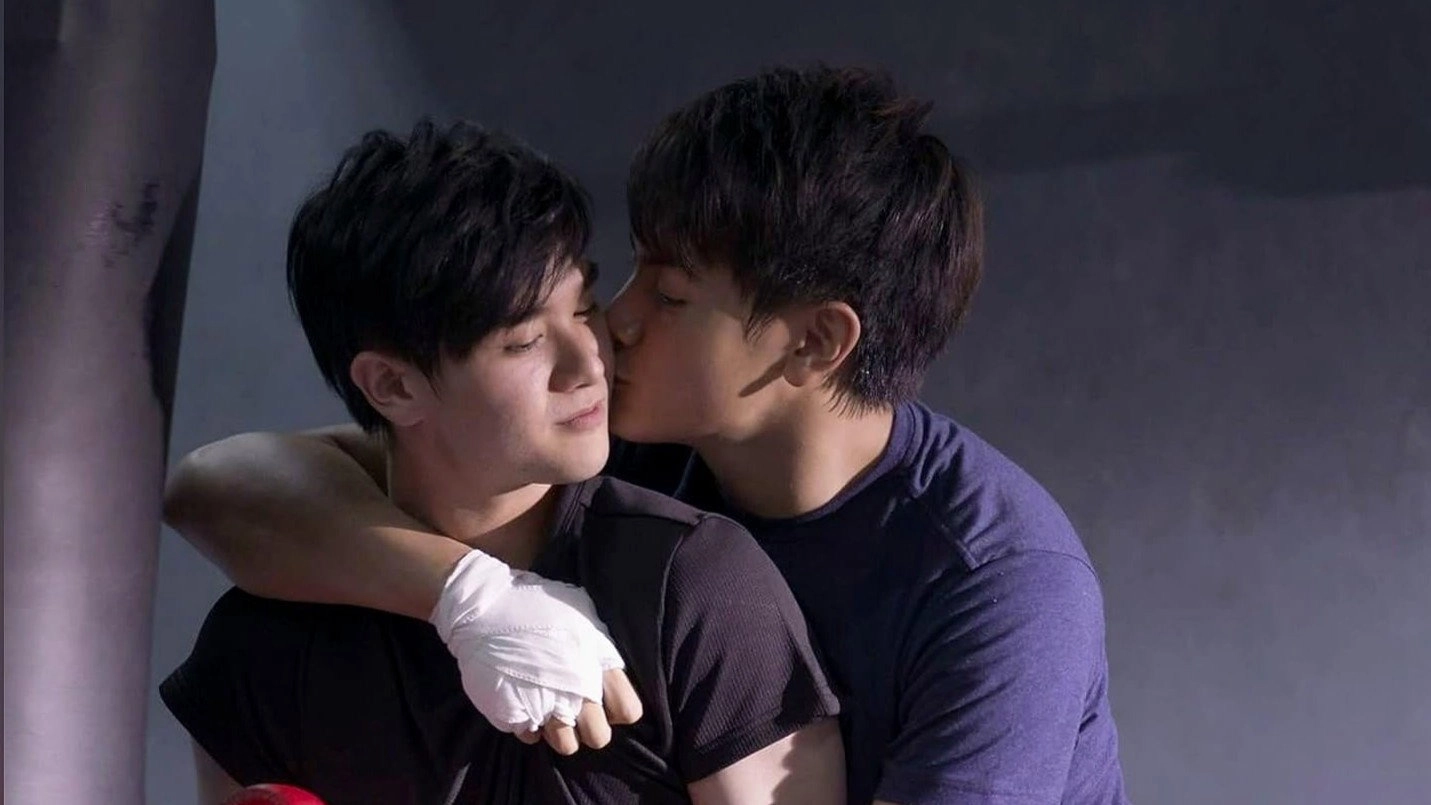 2 Moons 2