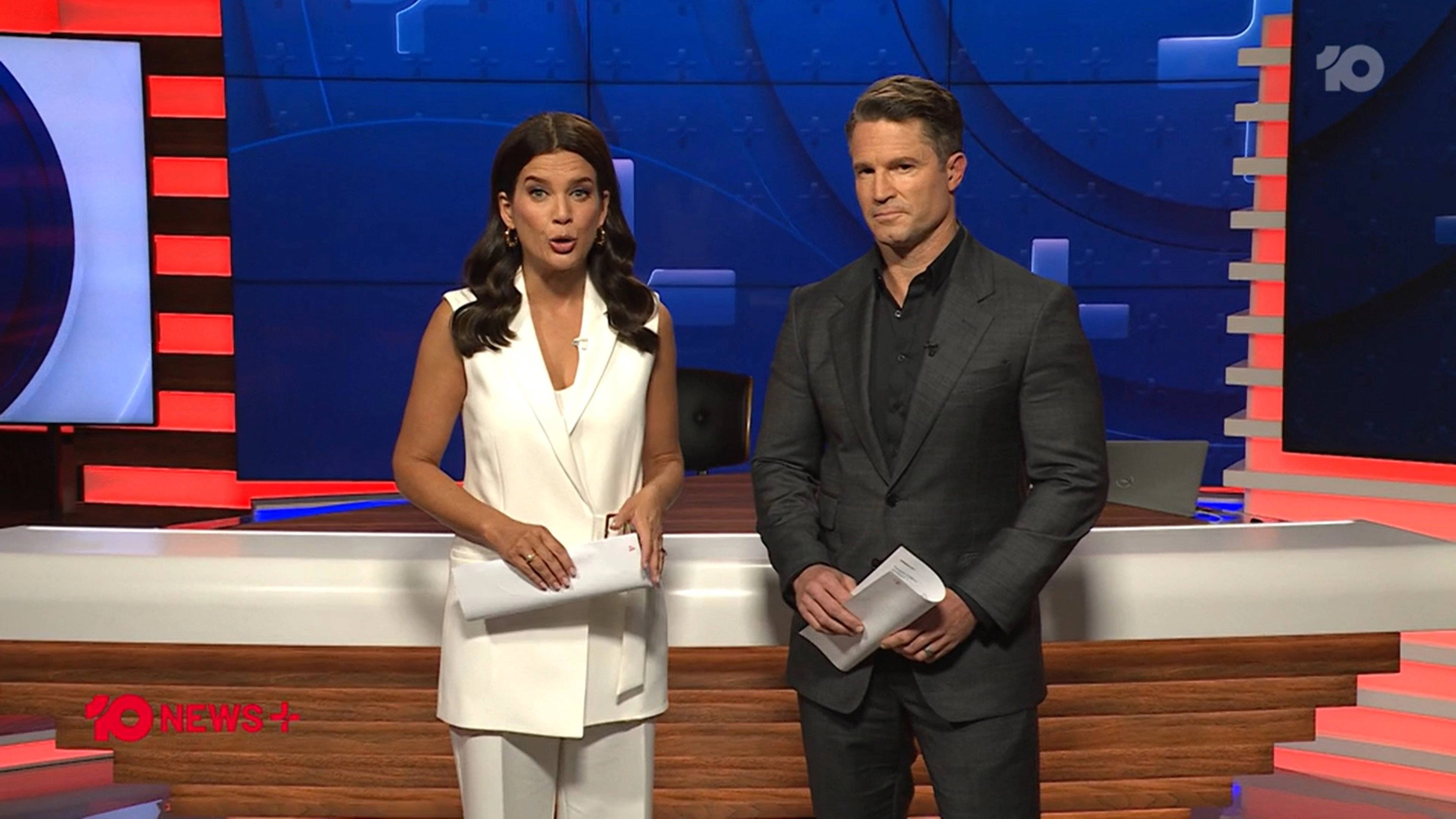 10 News+