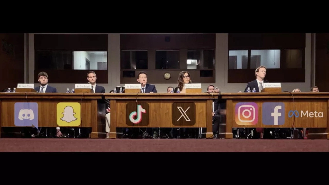 The Social Trap: 5 Women vs The Big 5