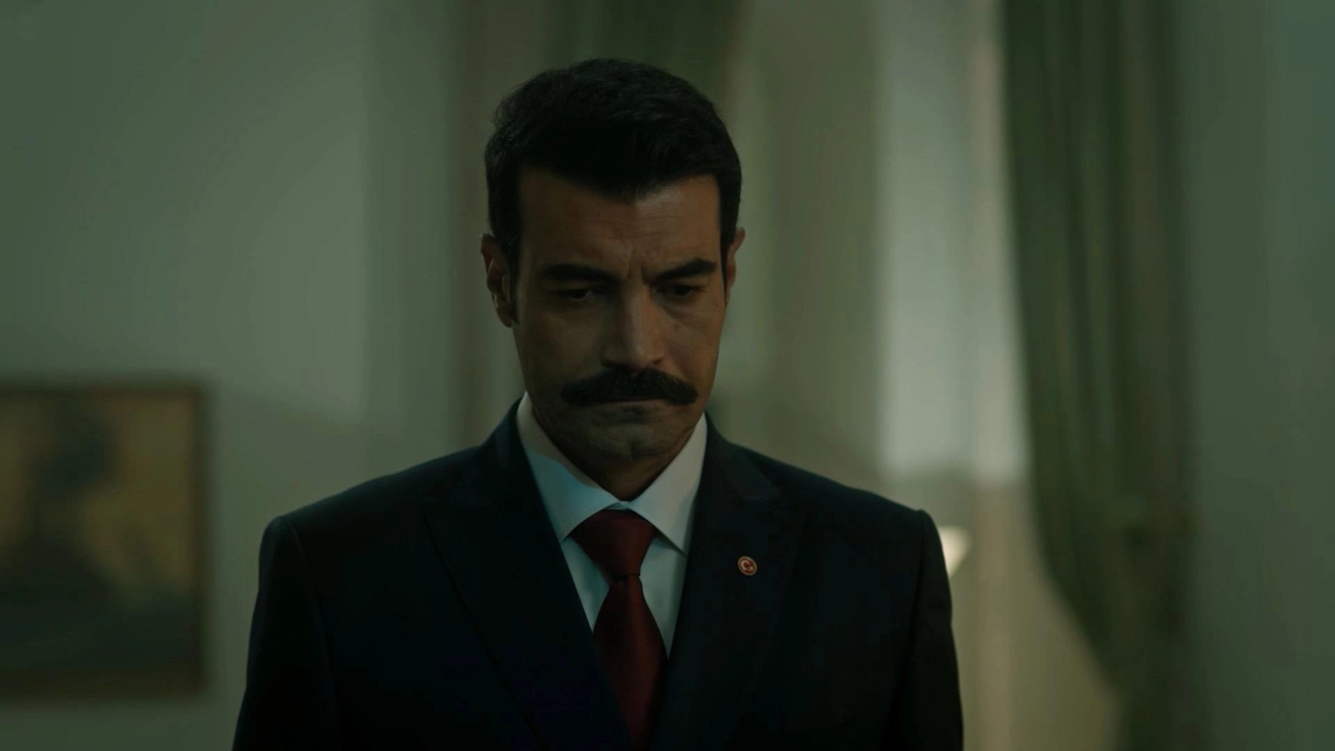 Yankı: Görünmez El