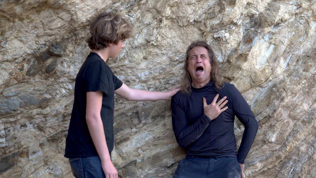 Surfer: Teen Confronts Fear