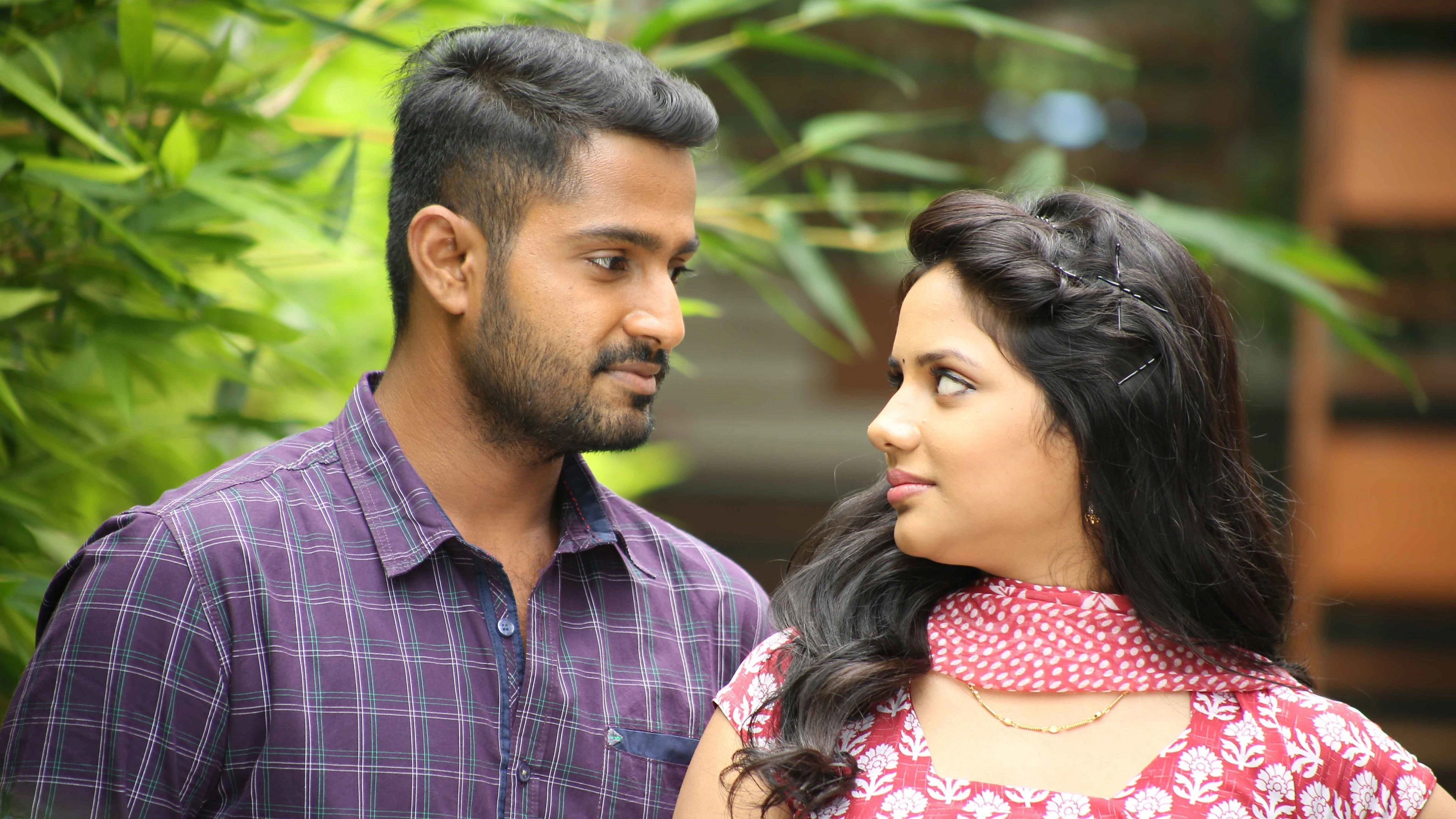 Marainthirunthu Paarkum Marmam Enna