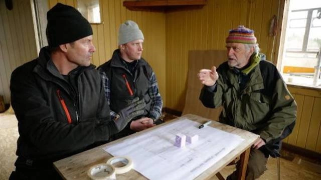 Folle og Almaas bygger hus