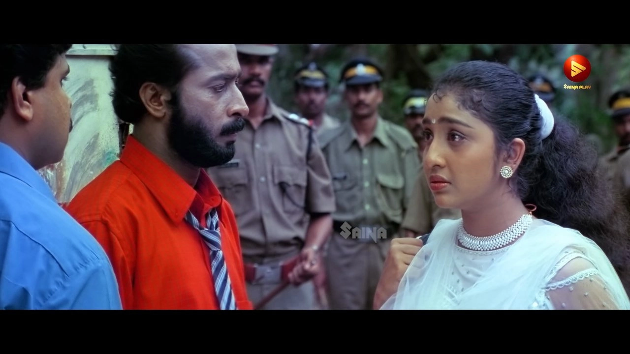 Ee Parakkum Thalika