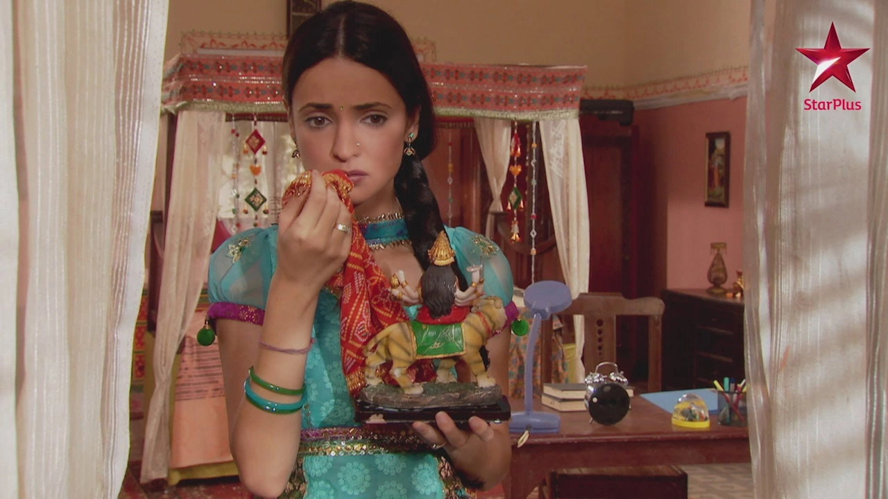 Iss Pyaar Ko Kya Naam Doon?