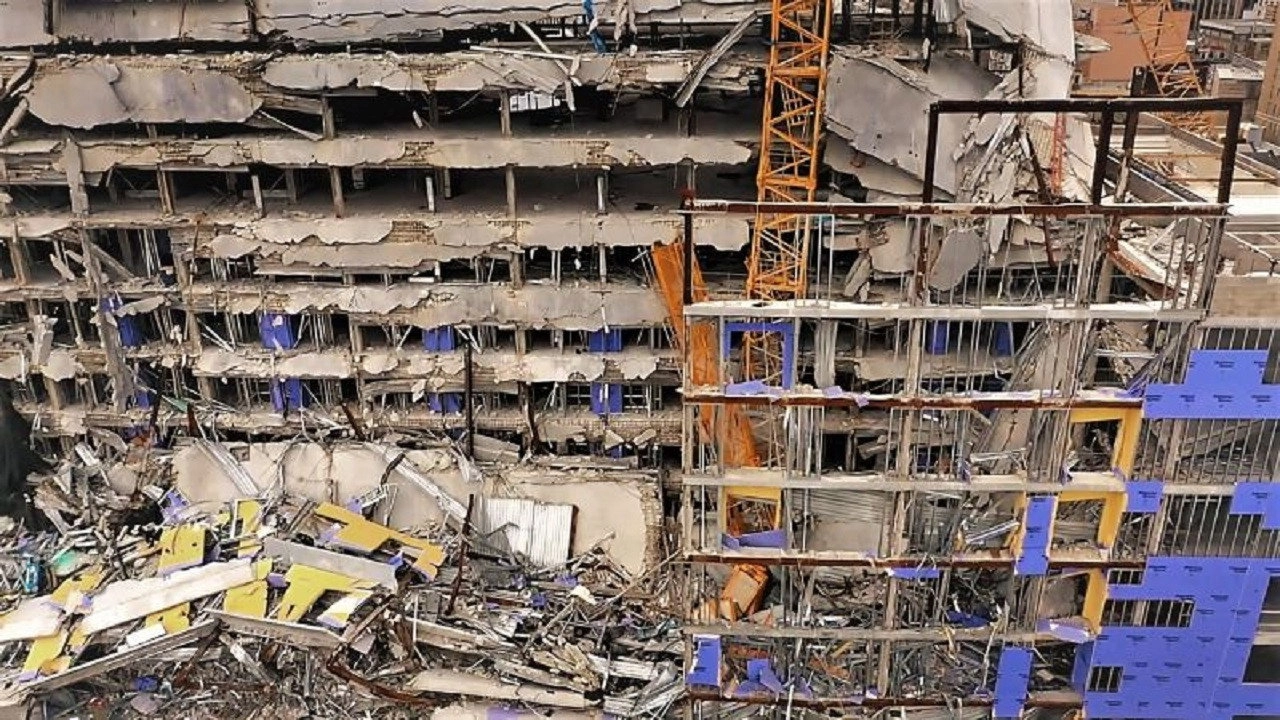 Engineering Catastrophes