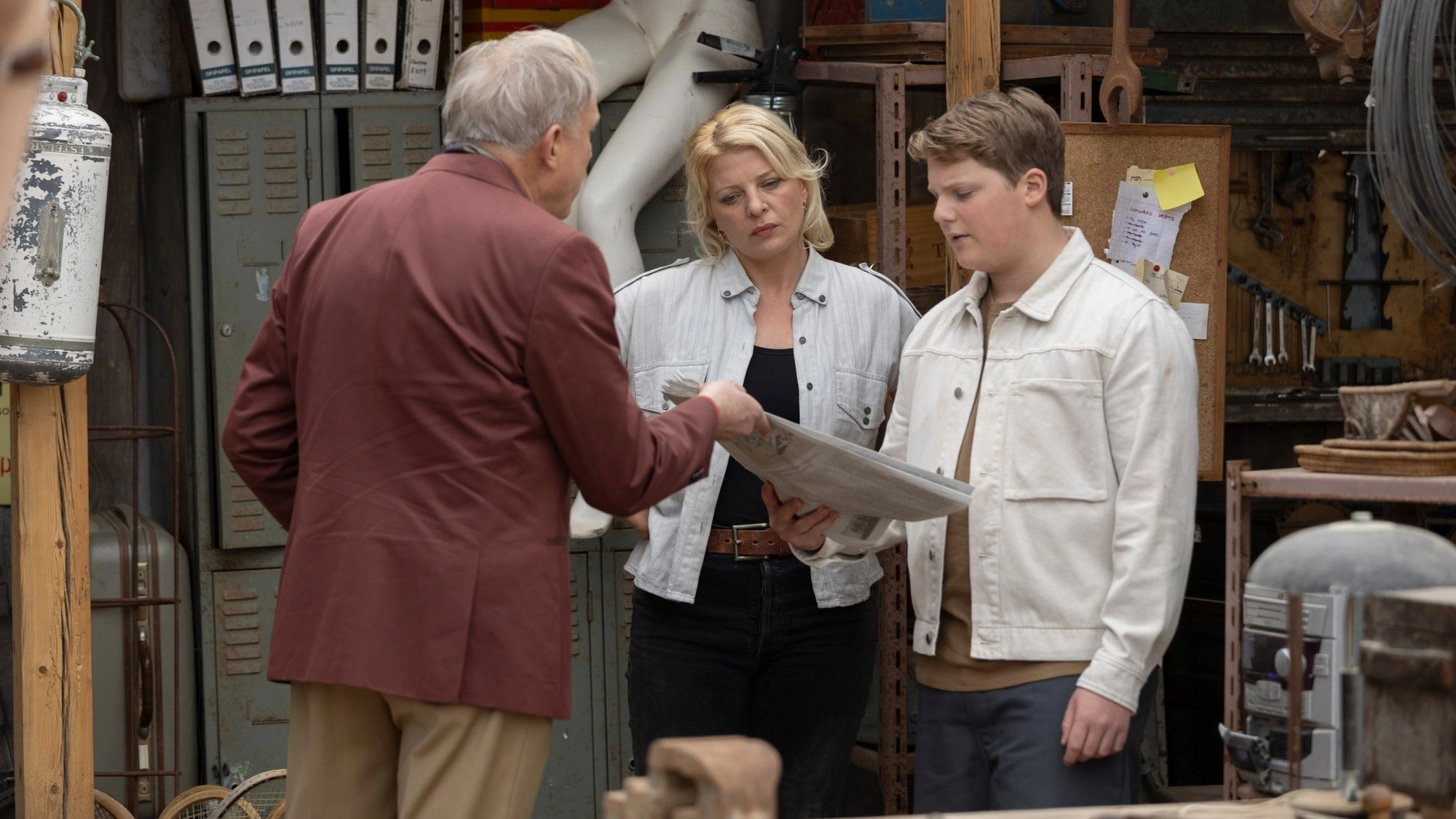 The Three Investigators and the Carpathian Dog