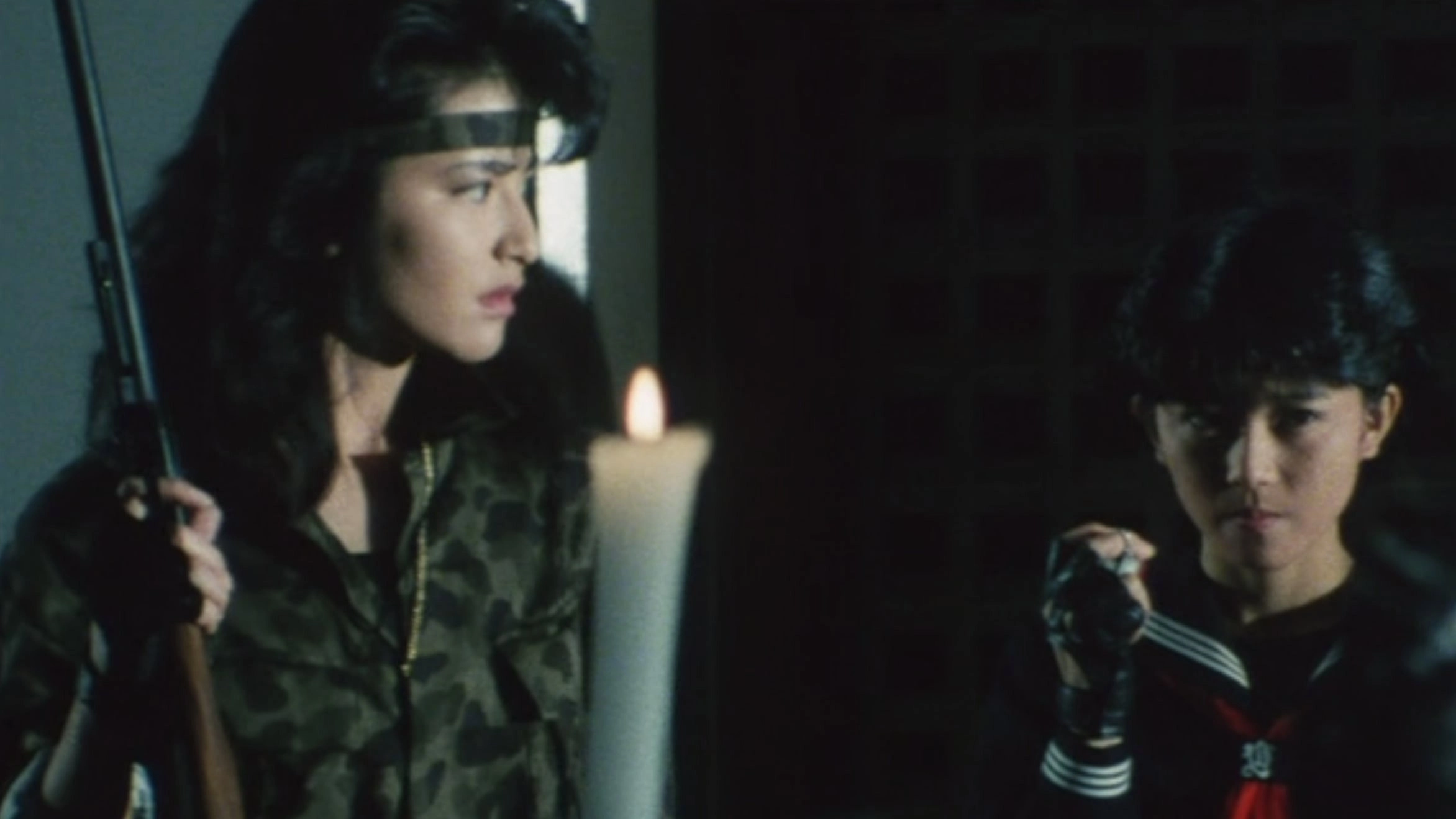Sukeban Deka III: The Three Sisters' Most Dangerous Journey, Eight Deadly Traps