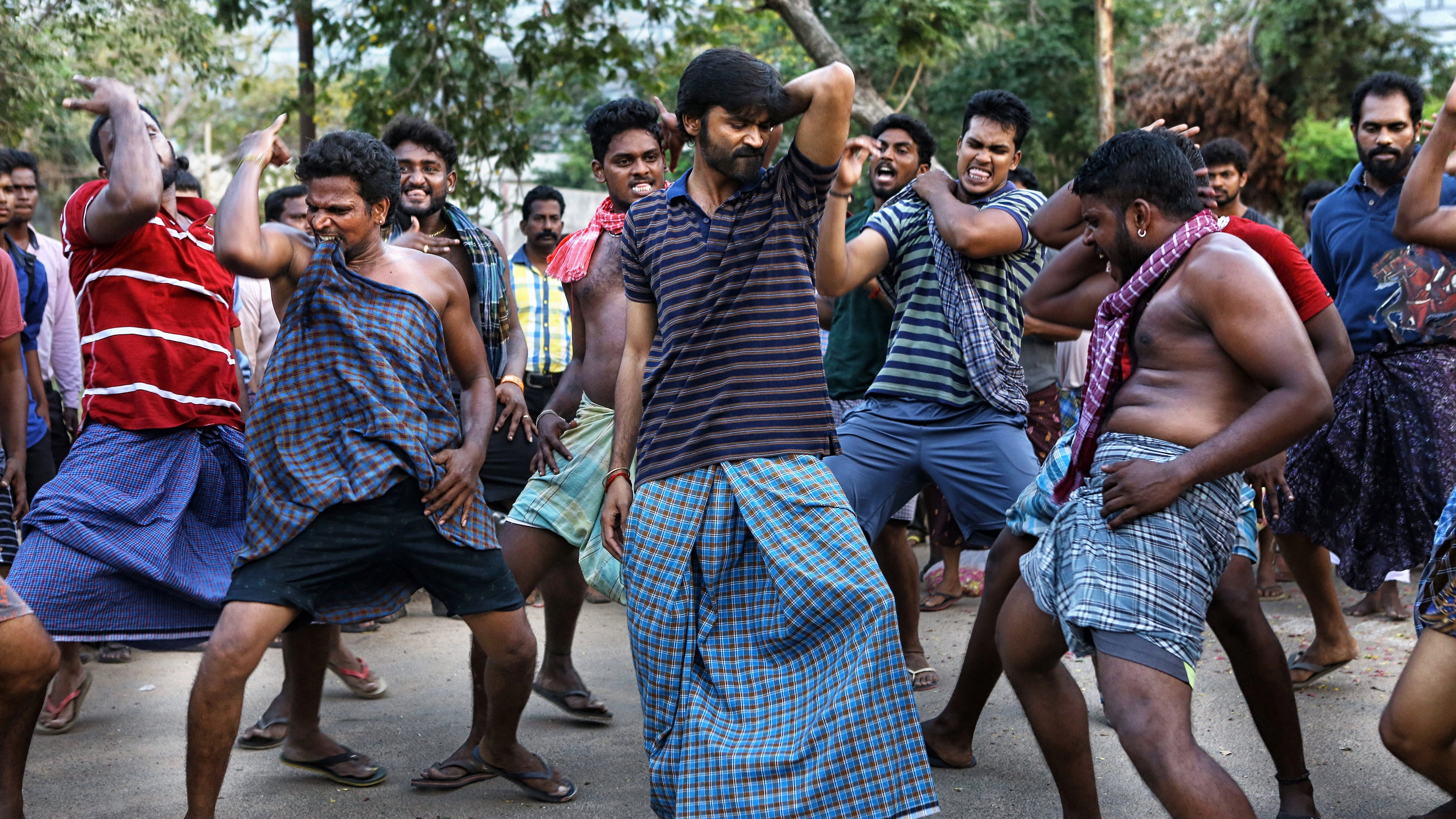 Velaiyilla Pattathari 2