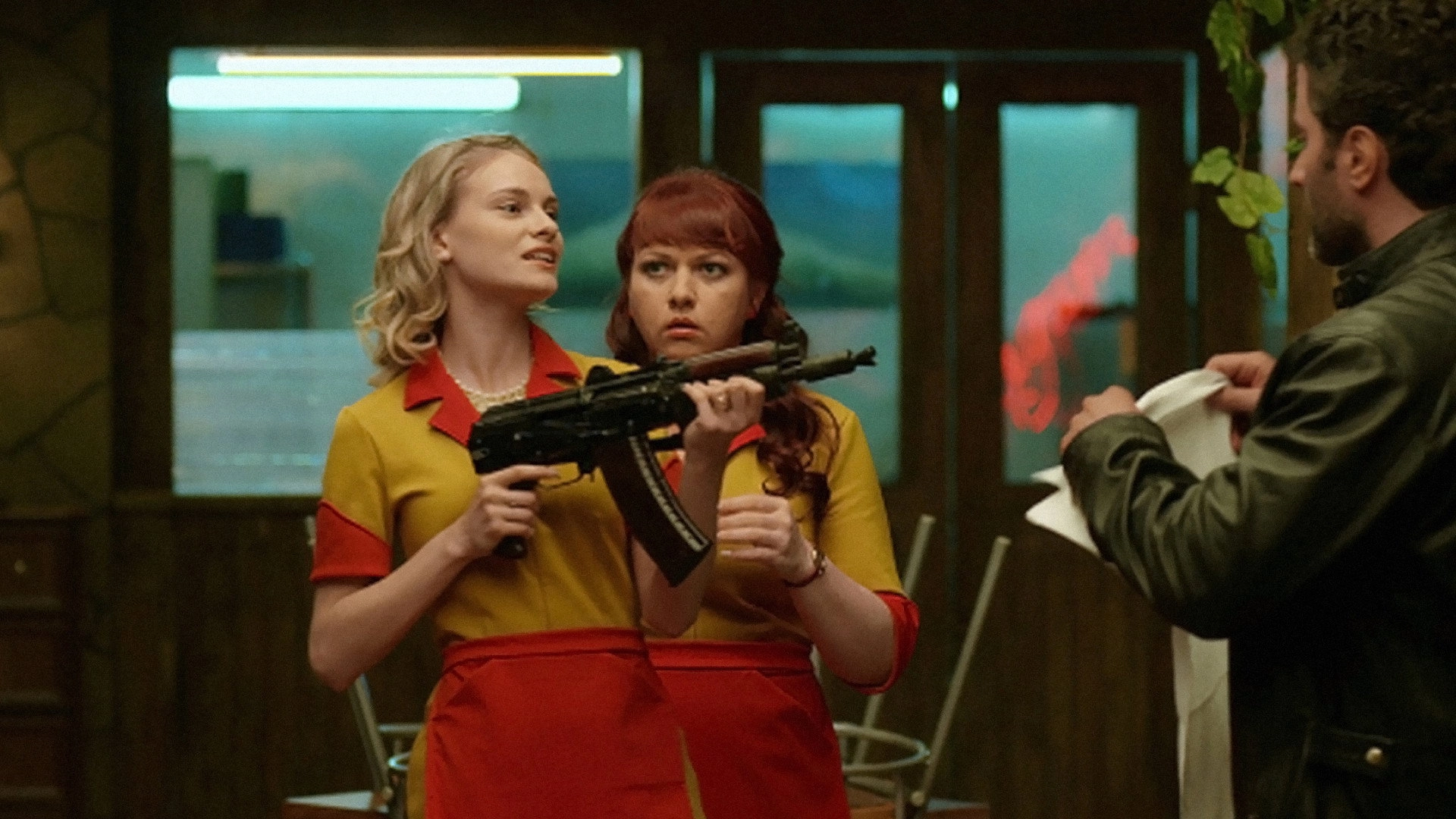 Two Broke Girls