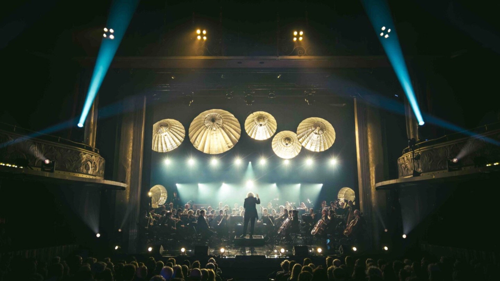 Roberto Alagna aux Folies Bergère, le concert anniversaire