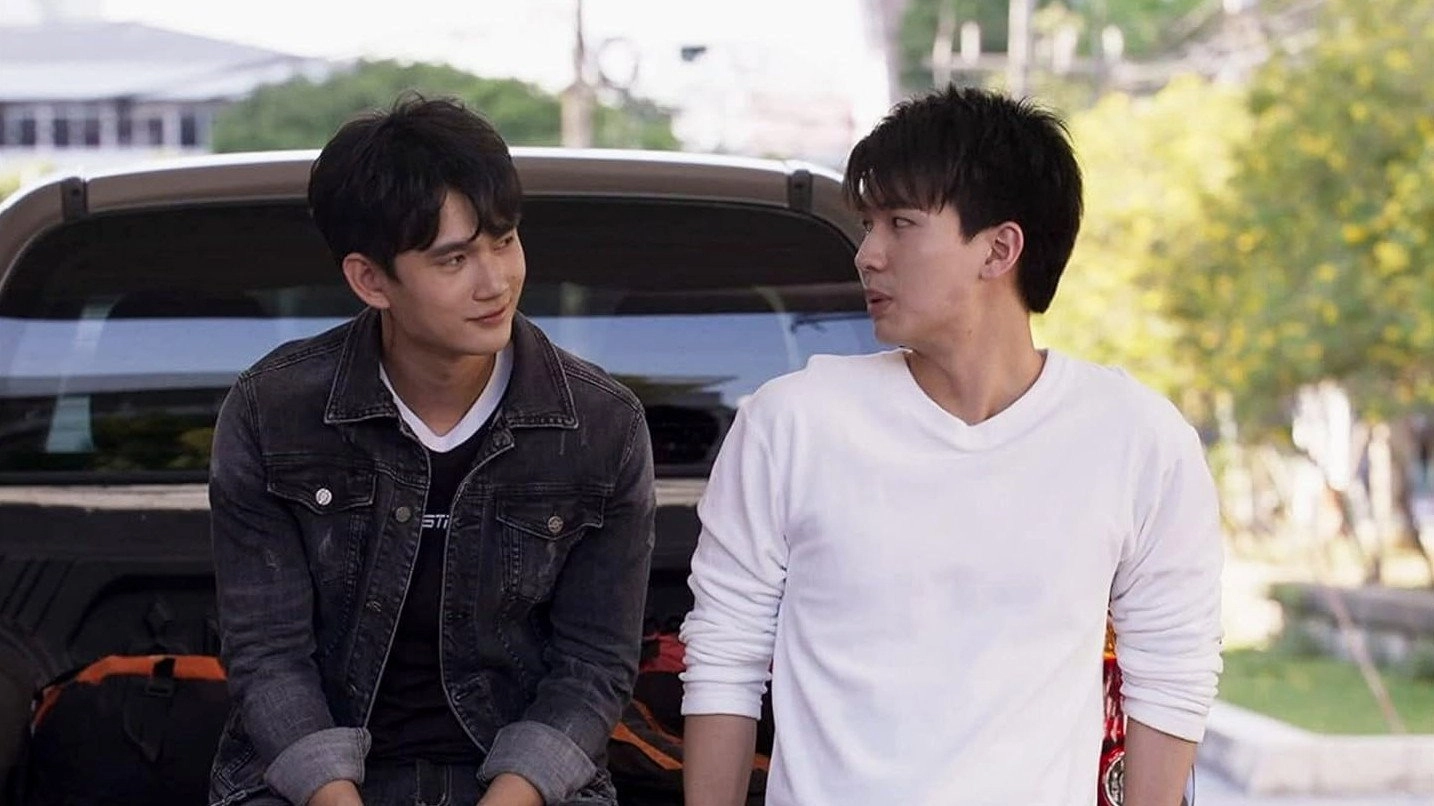 2 Moons 2