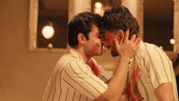 Mujhe Rang De