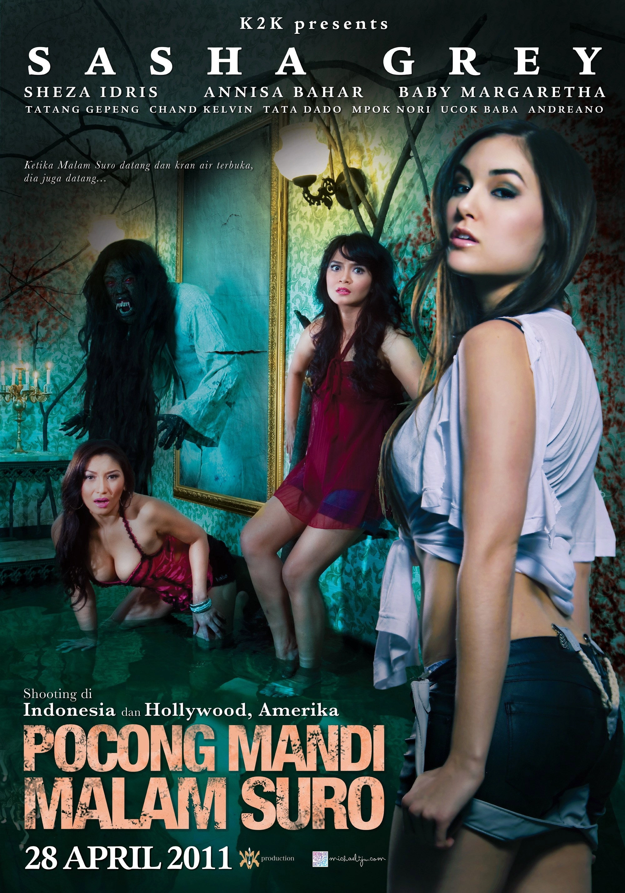 Pocong Mandi Goyang Pinggul