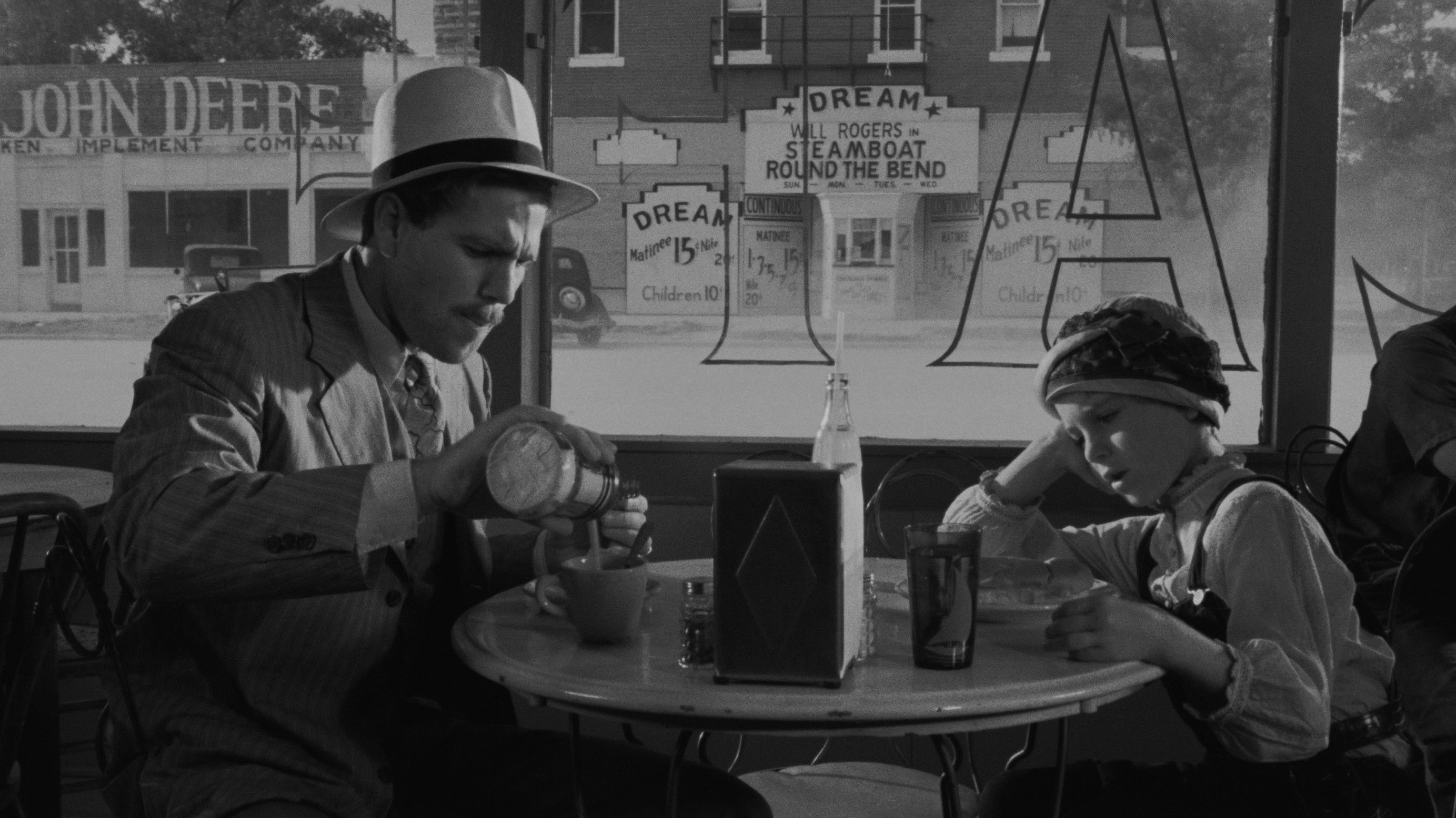 Paper Moon