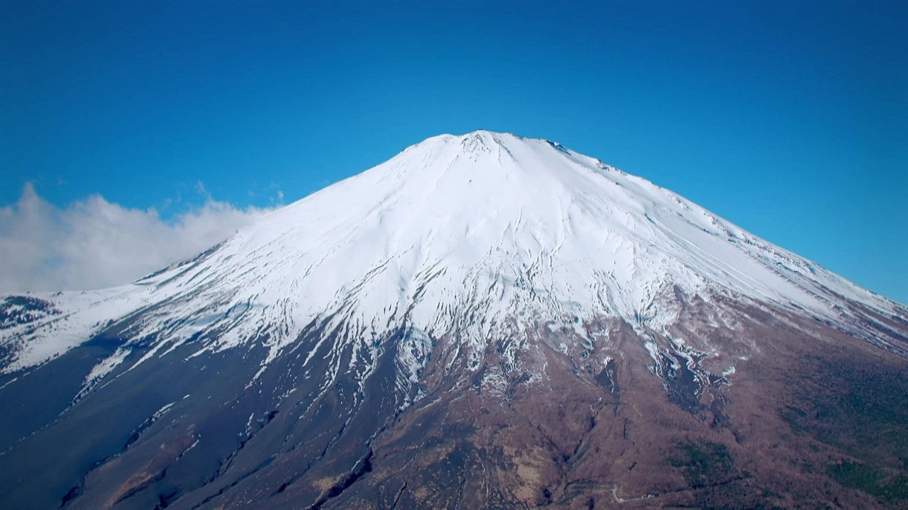 Japan: Between Earth & Sky