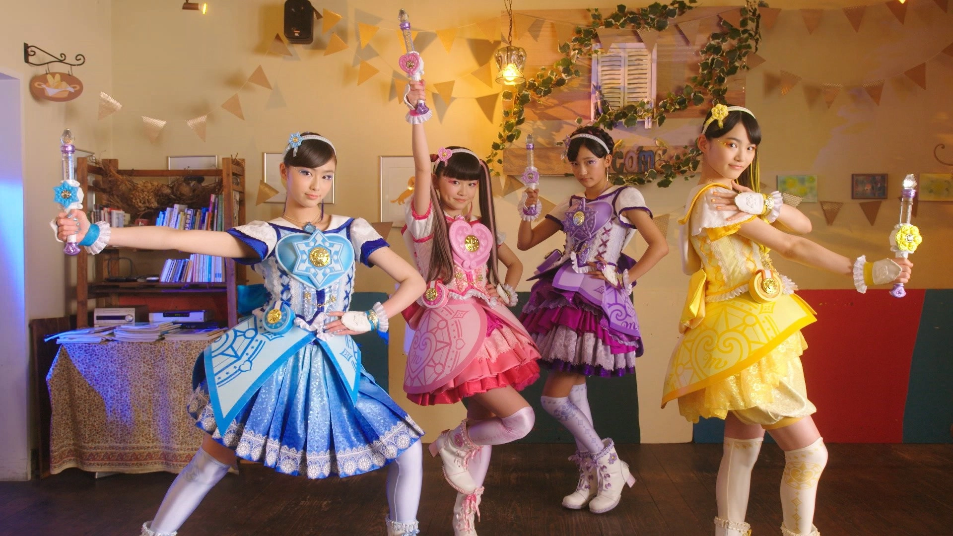 Magic × Warrior MagiMajo Pures!