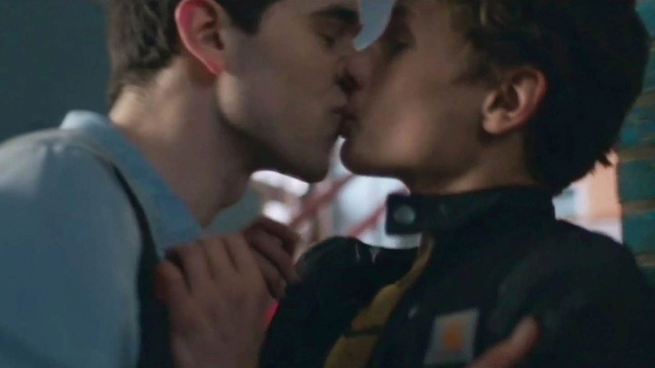 Kiss Me Softly