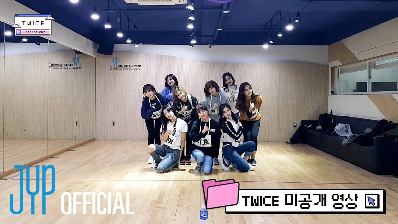 TWICE Secret Cut