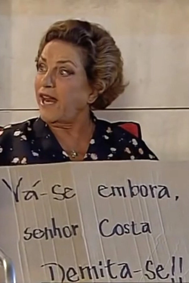 Aqui Não Há Quem Viva