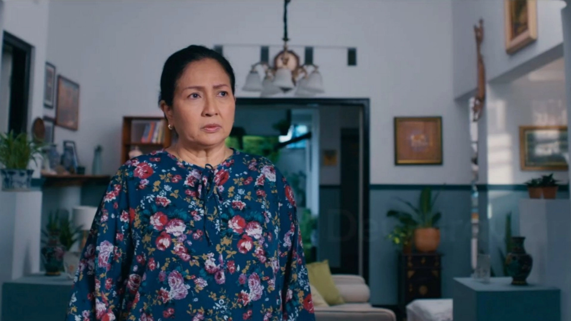 Cinta Tak Pernah Tepat Waktu